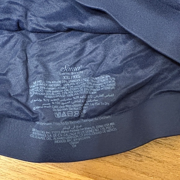 Bundle of 4 - XXL - Soma Wireless Bralettes - Picture 2 of 5